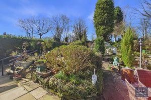 Photo 40- click for photo gallery